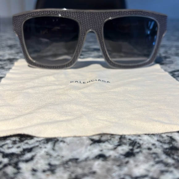 Balenciaga exotic lizard, sunglasses/gray with case that doubles as a clutch. main image 7